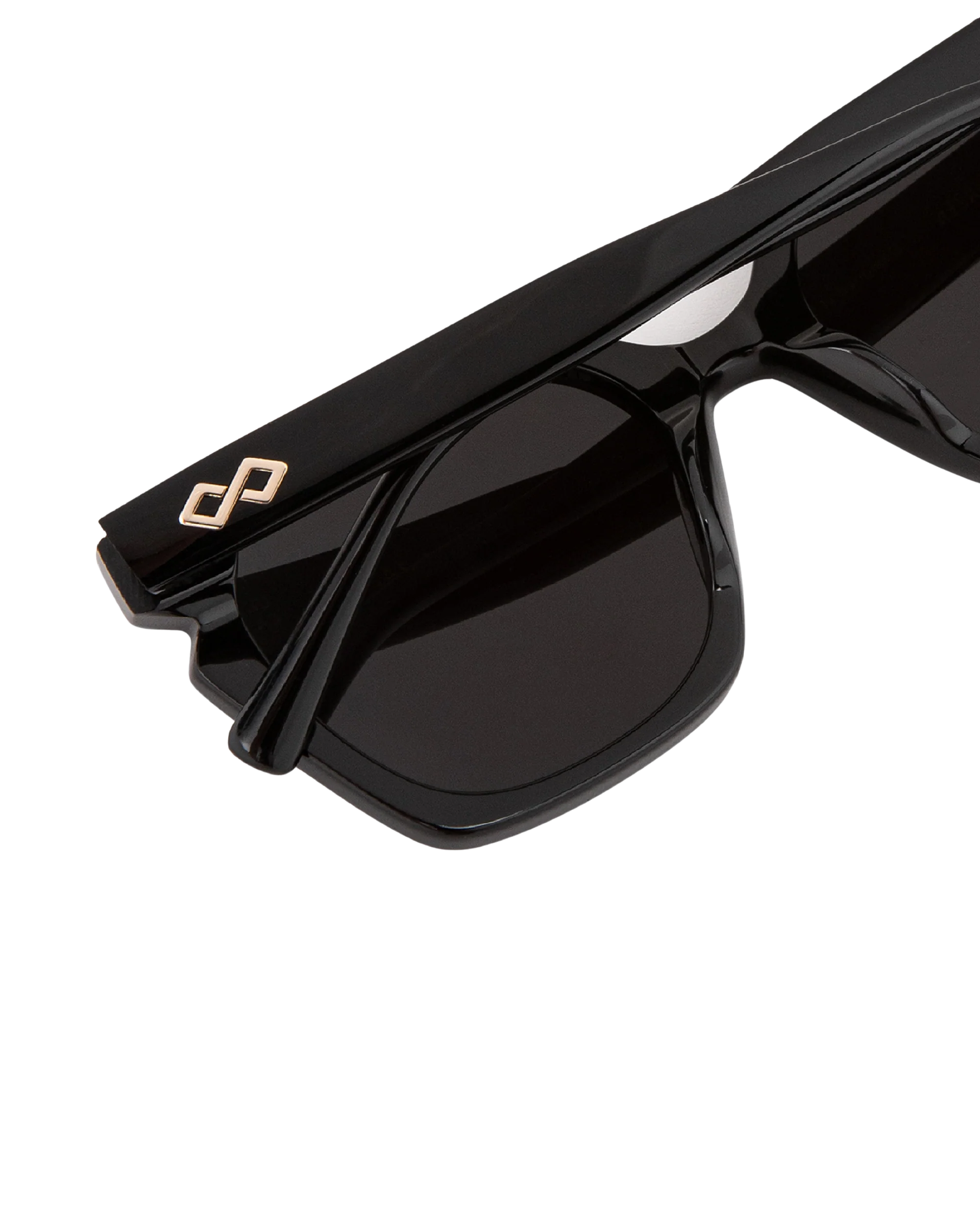 Gaia - Black Sunglasses - Image 3