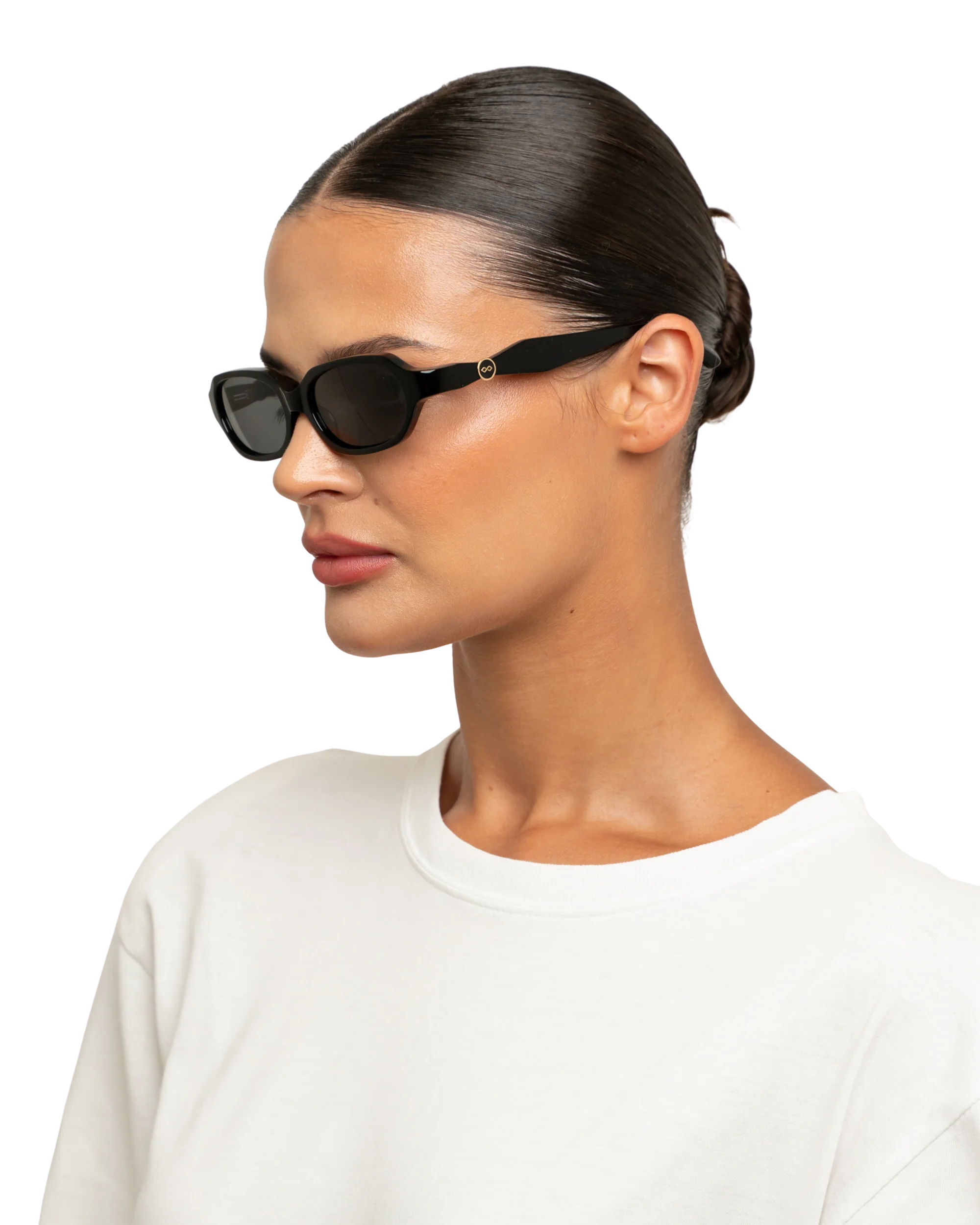 River - Black Sunglasses - Image 4