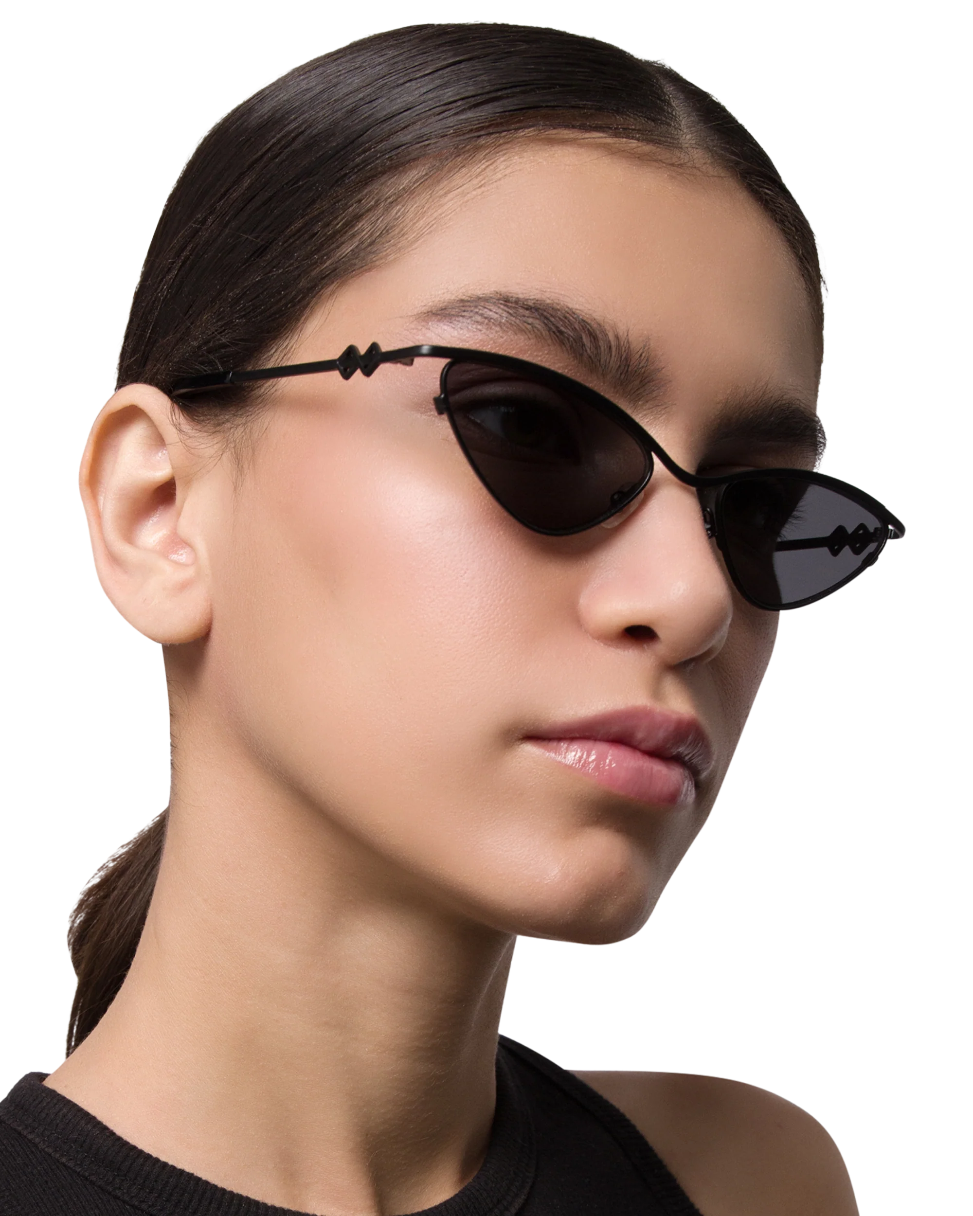 Zoe - Black Sunglasses - Image 4